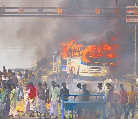 Protesters set buses on fire in Howrah near Kolkata