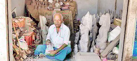 Durgi stone carvings Photos in Guntur on Saturday. (Photo | EPS)