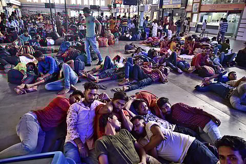 Passengers stranded at Central after the cancellation of West Bengal bound trains on Sunday in Chennai. (Photo | P Jawahar, EPS)