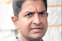 Sharath keeps everyone guessing on his next move