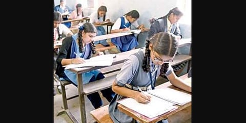 On Sunday, KSEEB put up the timetable of the preparatory exams on the website.