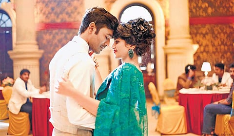 A still from Enai Noki Paayum Thota.