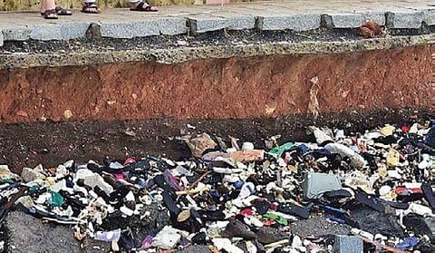 Waste piled up at Fort Kochi | file pic