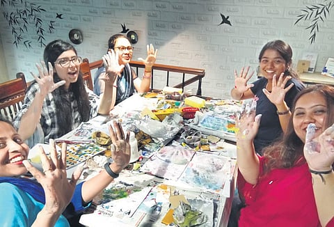 The theme of the workshop was ‘Expression Artistique’.