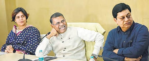 Director of Municipal  Administration and Election Authority TK Sreedevi and TSEC Commissioner V Nagi Reddy in Hyderabad on Monday. (Photo | EPS)
