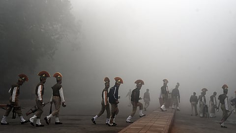 Delhi woke up to bone-chilling cold on Monday (Photo | Paveen Negi, EPS)
