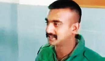Abhinandan gave us best reward: Teachers 