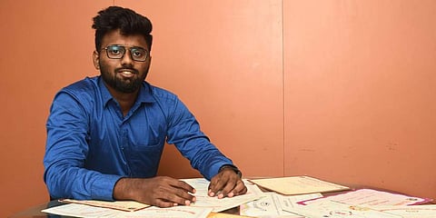 GV Vinoth Kumar hopes to complete 19 years of perfect attendance to enter record books. (Photo | Ashwin Prasath, EPS)