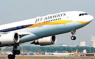 Jet delays repayment of ECBs