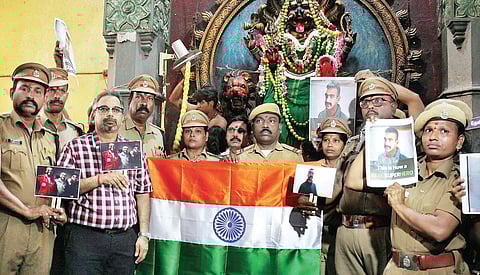 Residents celebrate release of Wing Commander Abhinandan