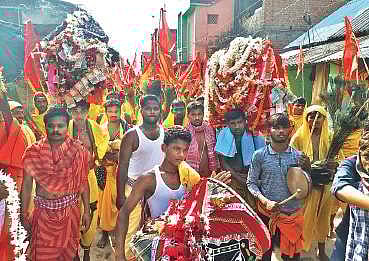Danduas take out a procession in Purusottampur on Monday | Express