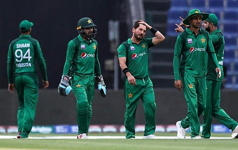 Imran Khan worried about Pakistan's World Cup preparation