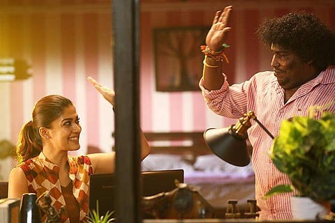 Nayanthara and Yogi Babu in 'Airaa'.