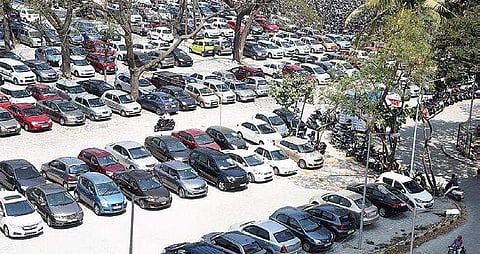 Residents want mobile app to identify parking spots in Tiruchy city
