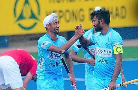 Striker Mandeep Singh continued his rich form and scored a brace to help India thrash minnows Poland 10-0 in their last league match (Photo | Twitter@TheHockeyIndia)