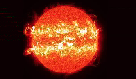 China coming up with artificial sun made of electrons and ions by year end