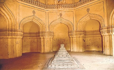 View inside the Taramati Tomb at Qutb Shahi Tomb complex | Vinay Madapu