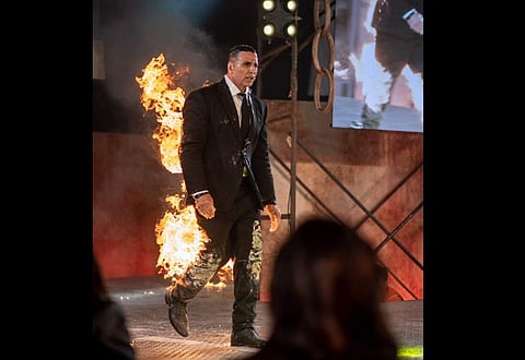 In the stunt curated by the host and filmmaker Rohit Shetty, Akshay will be seen getting chased by a truck during his attempt at crossing burning cars. (Photo | Twitter)