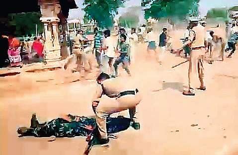 The followers of Bhuma and Gangula pelted stones at one another at a polling centre near Ahobilam in Kurnool district on Thursday |  Express