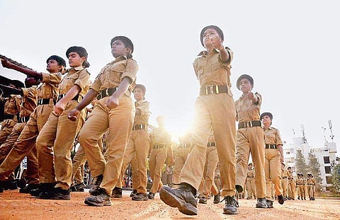 The Passing Out Parade (POP) of Student Police Cadets at the Cyberabad Police Commissionerate parade grounds in Hyderabad on Saturday | R Satish Babu