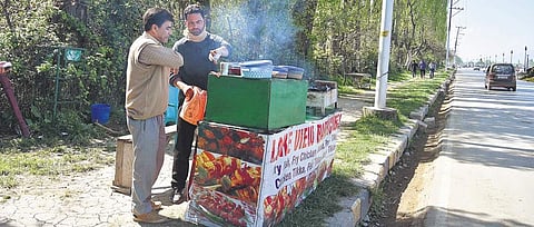 Article 370 a link between Jammy and Kashmir and India: Congress' Vikramaditya Singh