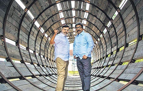 When actor Vivekh narrowly escaped a drone accident in US