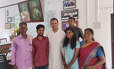ongress chief Rahul Gandhi with Sreedhanya Suresh and her family (Photo | Twitter@RGWayanadOffice)