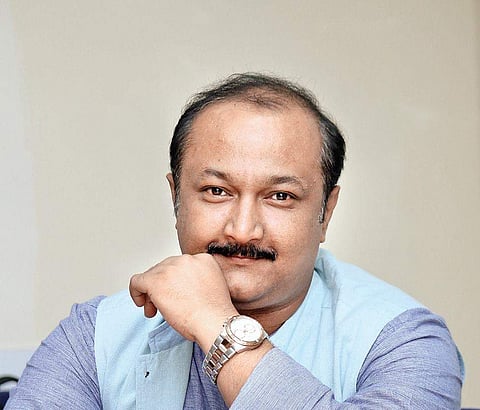 Poetising the mundane 