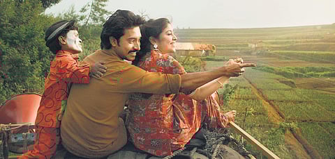 A still from Mehandi Circus.