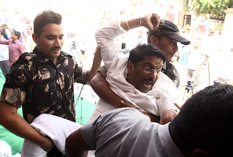BJP Telangana state president K Laxman demonstrated indefinite hunger strike demanding justice to Inter students (Photo | S Senbagapandiyan/EPS)