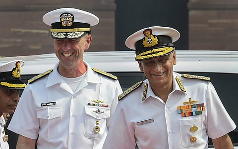 Indian Navy Chief Admiral Sunil Lanba R with Chief of Naval Operations US Navy Admiral John Michael Richardson during guard of honour at South Block in New Delhi Monday. (Photo | PTI)