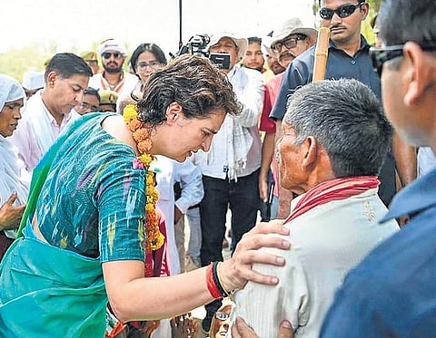 Meet Raebareli's newest snake charmer - Priyanka Gandhi