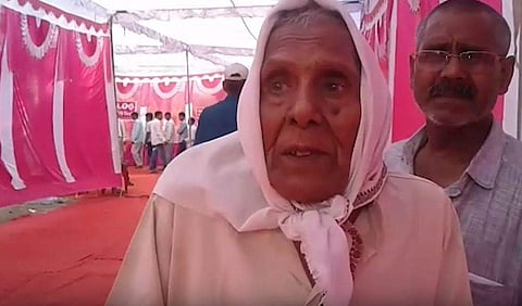 Bride, 90-yr-old and a family of five generations among voters in the final phase