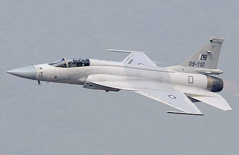 Chinese  JF-17 fighter jet