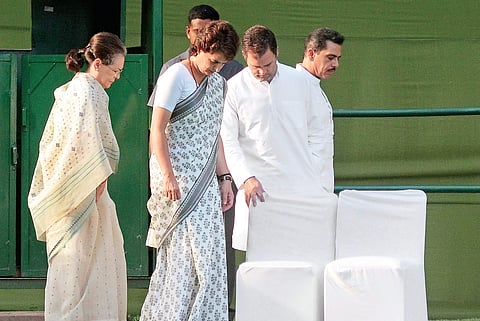 Sonia Gandhi managed to hold on to her seat in Rae Bareli, the only Congress MP in Uttar Pradesh. Priyanka Gandhi failed to make an impact in eastern UP, while Rahul Gandhi  lost his Amethi seat | naveen kumar