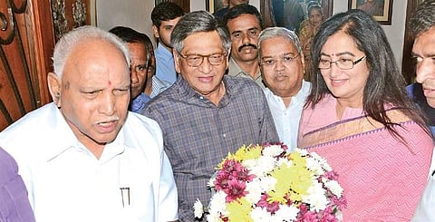 Sumalatha thanks BJP leaders, will decide on joining