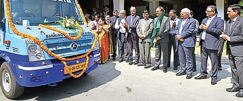R Subramaniakumar, MD & CEO, IOB, inaugurating Bank on Wheels facility