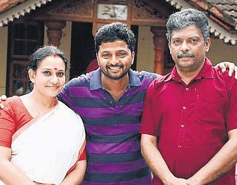 Ranji Vijayan (C) with Jagadish(R)