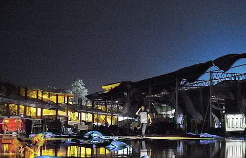 Rainwater stagnates at IGMC Stadium in Vijayawada where CM-designate YS Jagan Mohan Reddy’s swearing-in ceremony is to be held on Thursday. Heavy rains lash city on Wednesday night | P Ravindra Babu