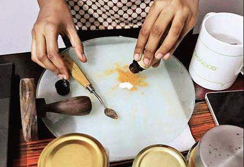 The colours are made from different types  of soils, flower extracts and vegetables