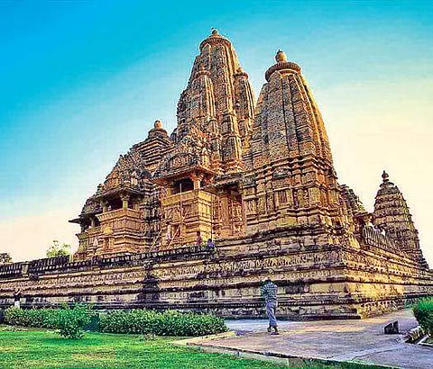 Outsider vs local battle rivets Khajuraho