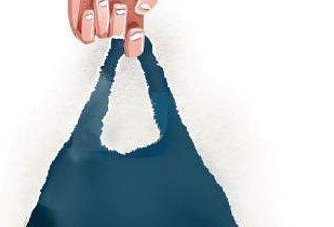 Shop owners in Kochi turn 'brand’ ambassadors to counter ban