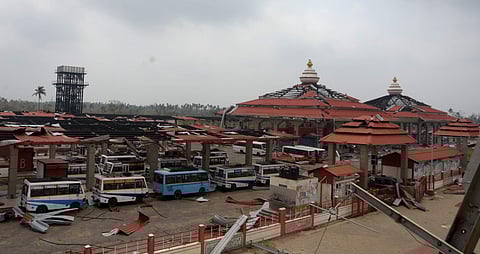 A bus stand damaged at Malatipatapur in Odisha following Cyclone Fani (Photo | Biswanath Swain/EPS)