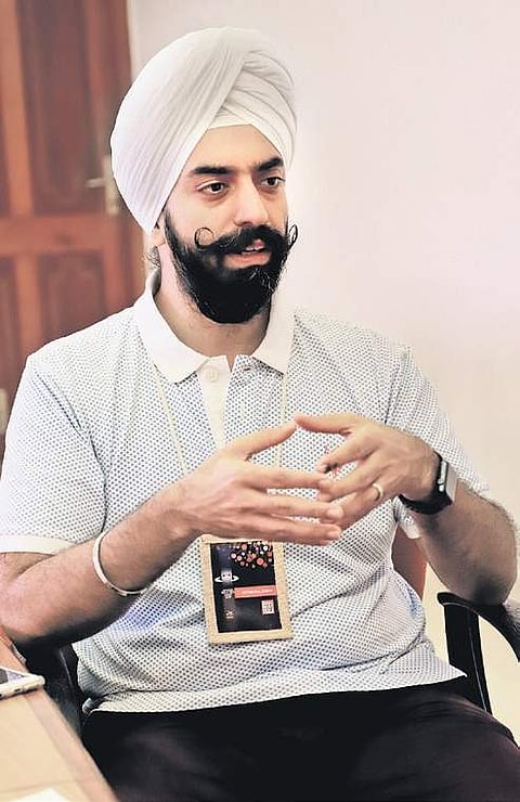 Entertaining children is Uttam Pal Singh's mantra