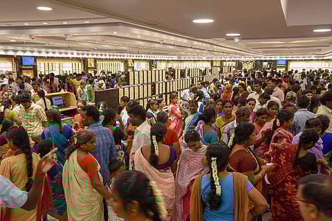 People buying gold on Akshaya Tritiya at Mangal & Mangal gold shop in Tiruchy. (Photo | EPS/M K Ashok Kumar)
