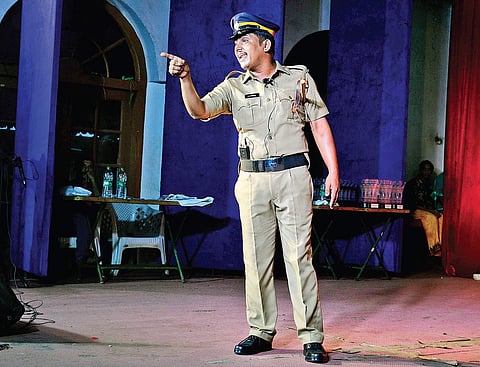 K P Jayamohan performing a solo drama, Police, at the send-off function joinlty organised by Kerala Police Officers’ Association and Kerala Police Association in Kozhikode  Manu R Mavelil