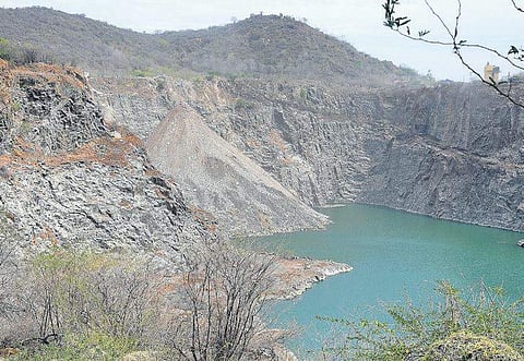 Construction debris resembling a  small mountain at Thiruneermalai quarry | Martin Louis