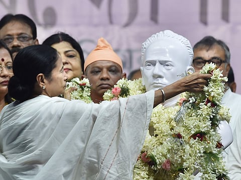 West Bengal Chief Minister Mamata Banerjee garlands the reinstalled bust of the noted Bengali reformer Ishwar Chandra Vidyasagar after it was unveiled by her at Vidyasagar College in Kolkata Tuesday June 11 2019. | PTI