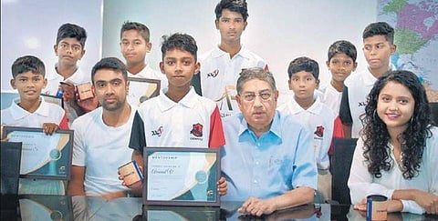 The scholarship awardees met former BCCI president N Srinivasan