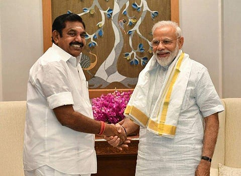 Tamil Nadu CM Edappadi K Palaniswami meets PM Modi (Photo| Twitter/ Edappadi K Palaniswami)